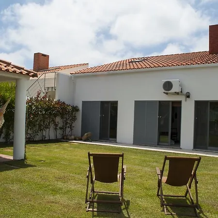 Vacations River House *